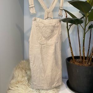 Overall dress in beige